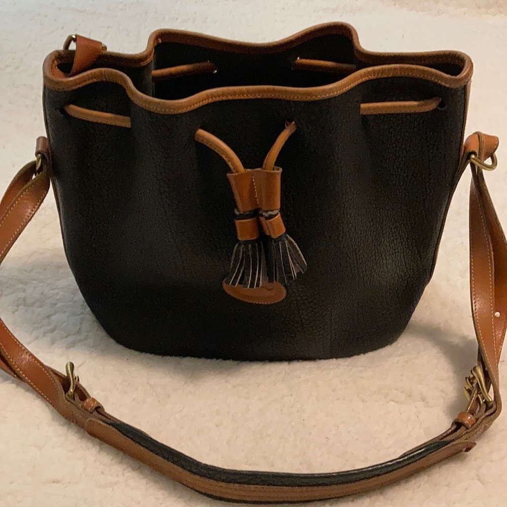 Dooney & Bourke Dark Navy Blue Leather purse - Picture 8 of 8